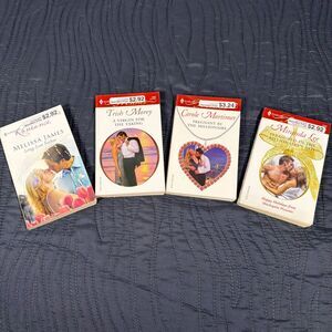 Lot of 4 Harlequin Romance Presents Books Trish Morey Carole Mortimer Melissa Ja